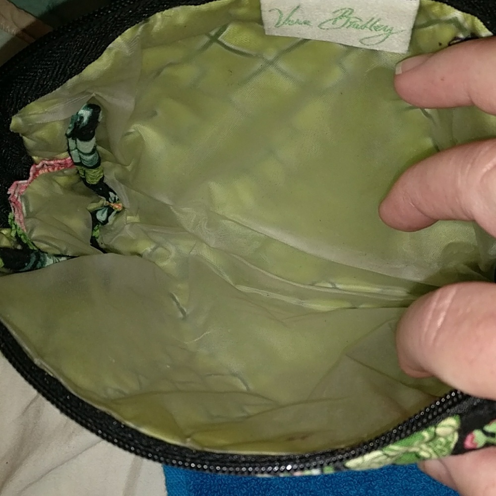 Vera Bradley sm. Cosmetic bag in Botanica - Picture 4 of 8